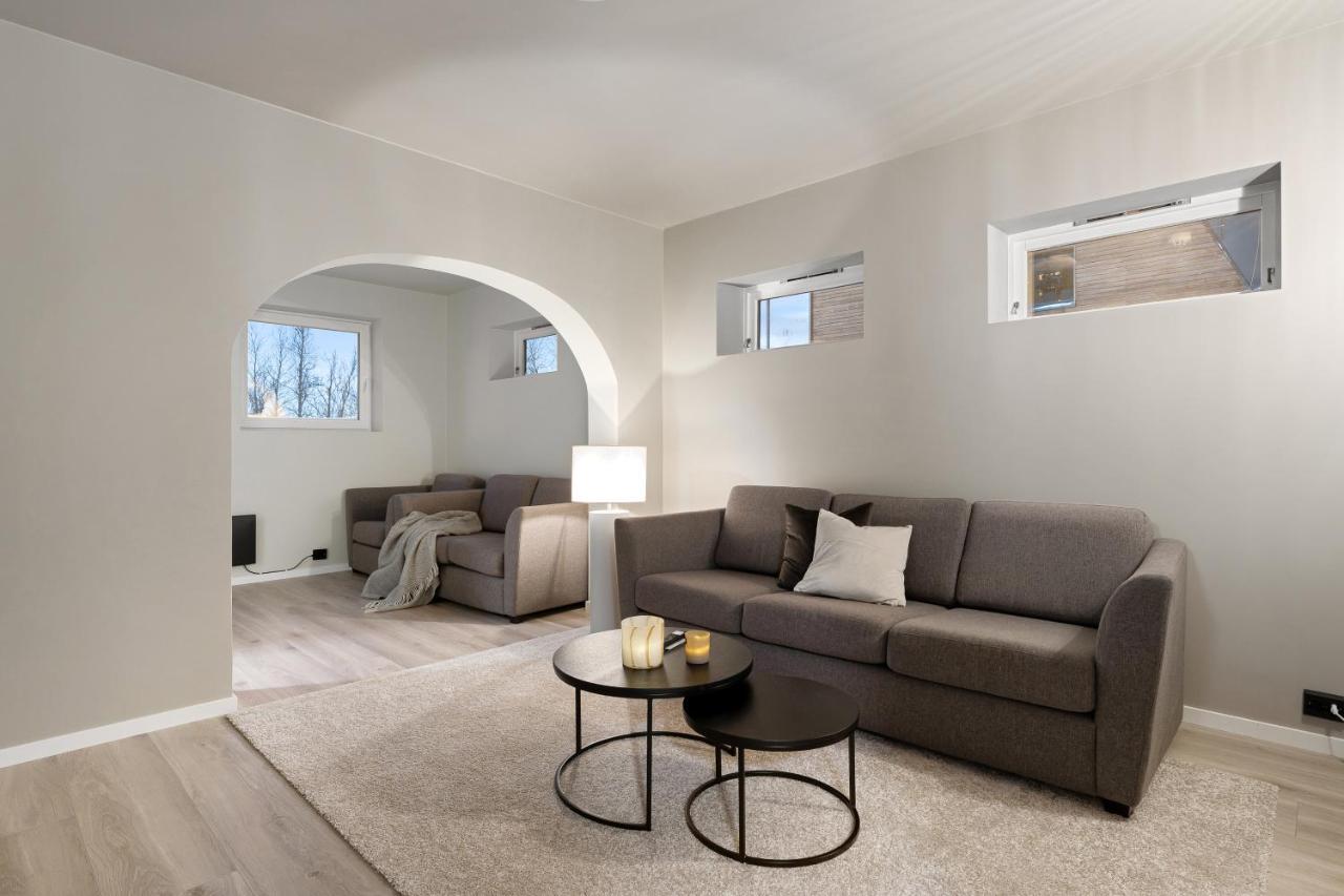 Enter Tromso - 3 Bedroom Home Exterior photo